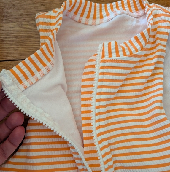 NWOT Splendid Striped Seersucker Front Zip One Piece Swim Suit - Picture 4 of 7